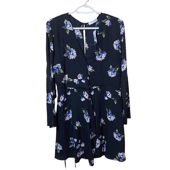 NWT  Lush Elly Vintage Black Floral Wrap Dress L - Picture 1 of 4